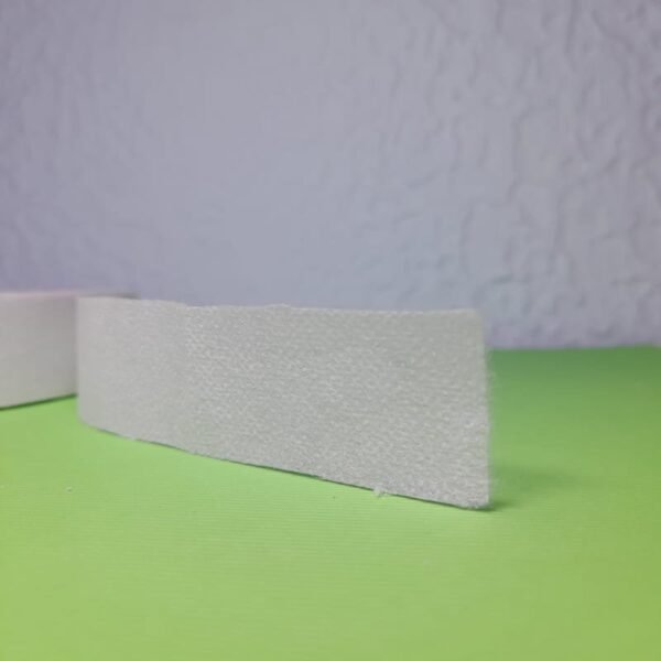 Interlon Fusionable para Pechera de 2.5cm Ancho